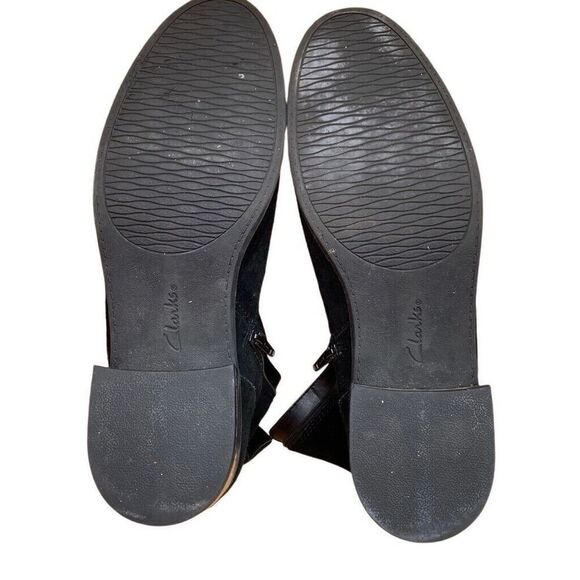 Clarks Womens Sz 11M Black Suede Zip Buckle Ankle Fashion Boots Bootie - Picture 9 of 10